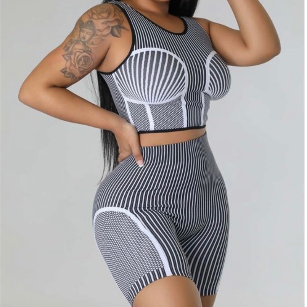 Two piece set